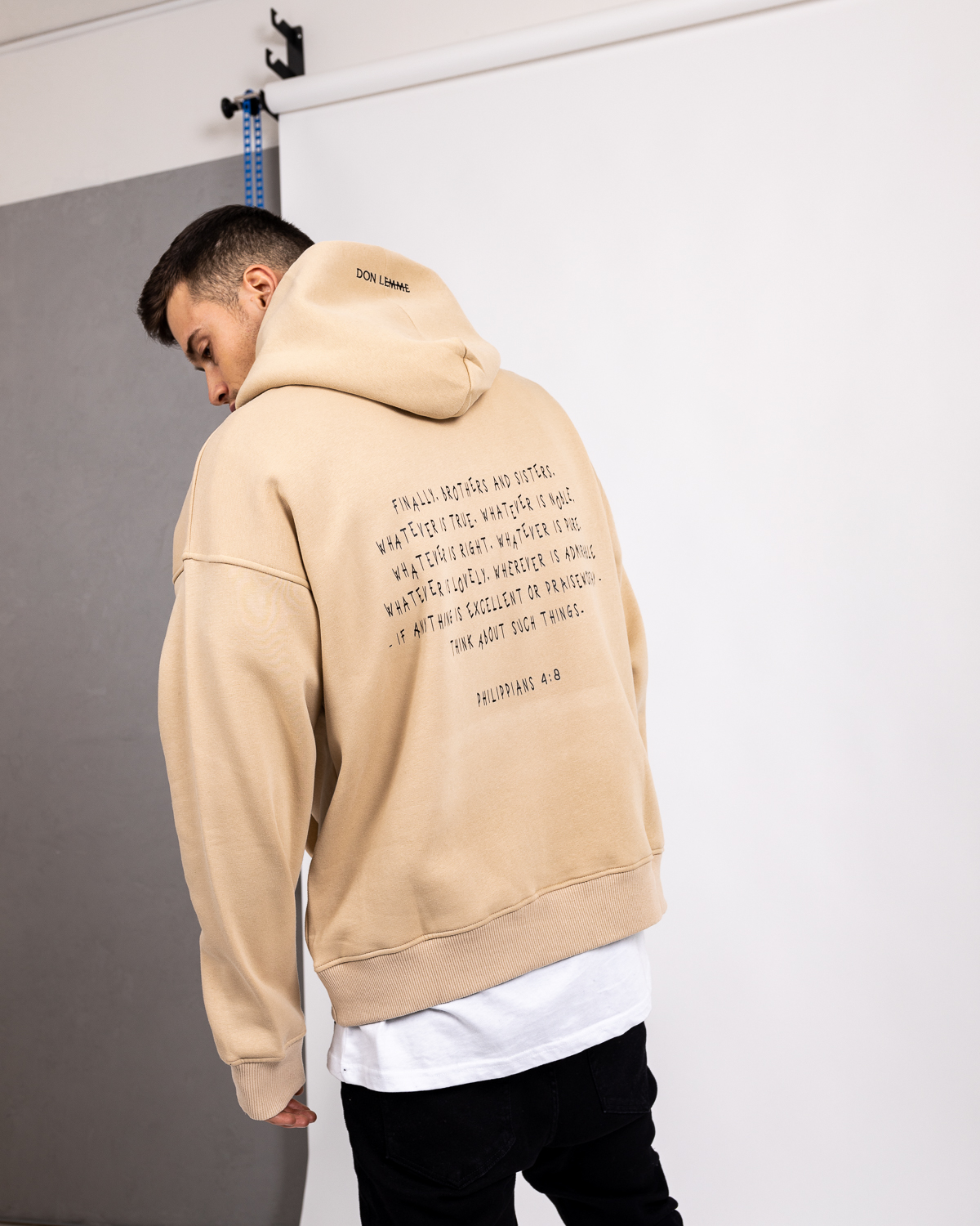 Don Lemme Oversized Mikina Philippians - piesková Veľkosť: M