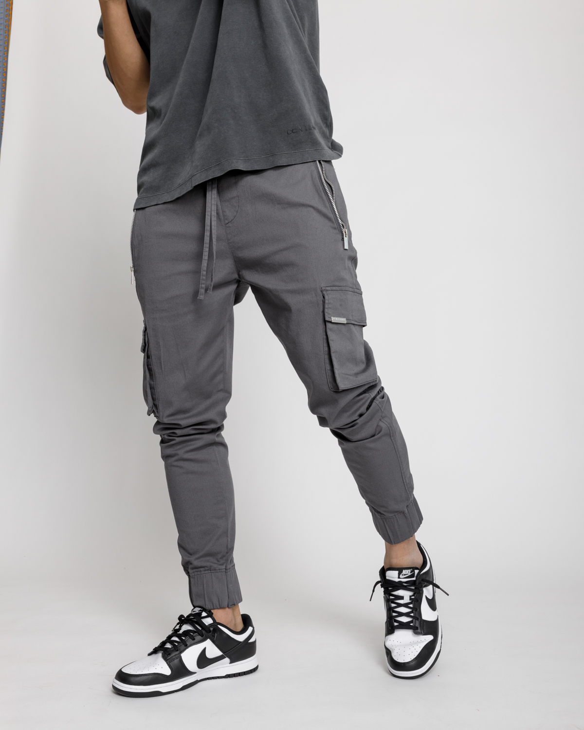 Don Lemme Nohavice Vent - dark grey Veľkosť: S