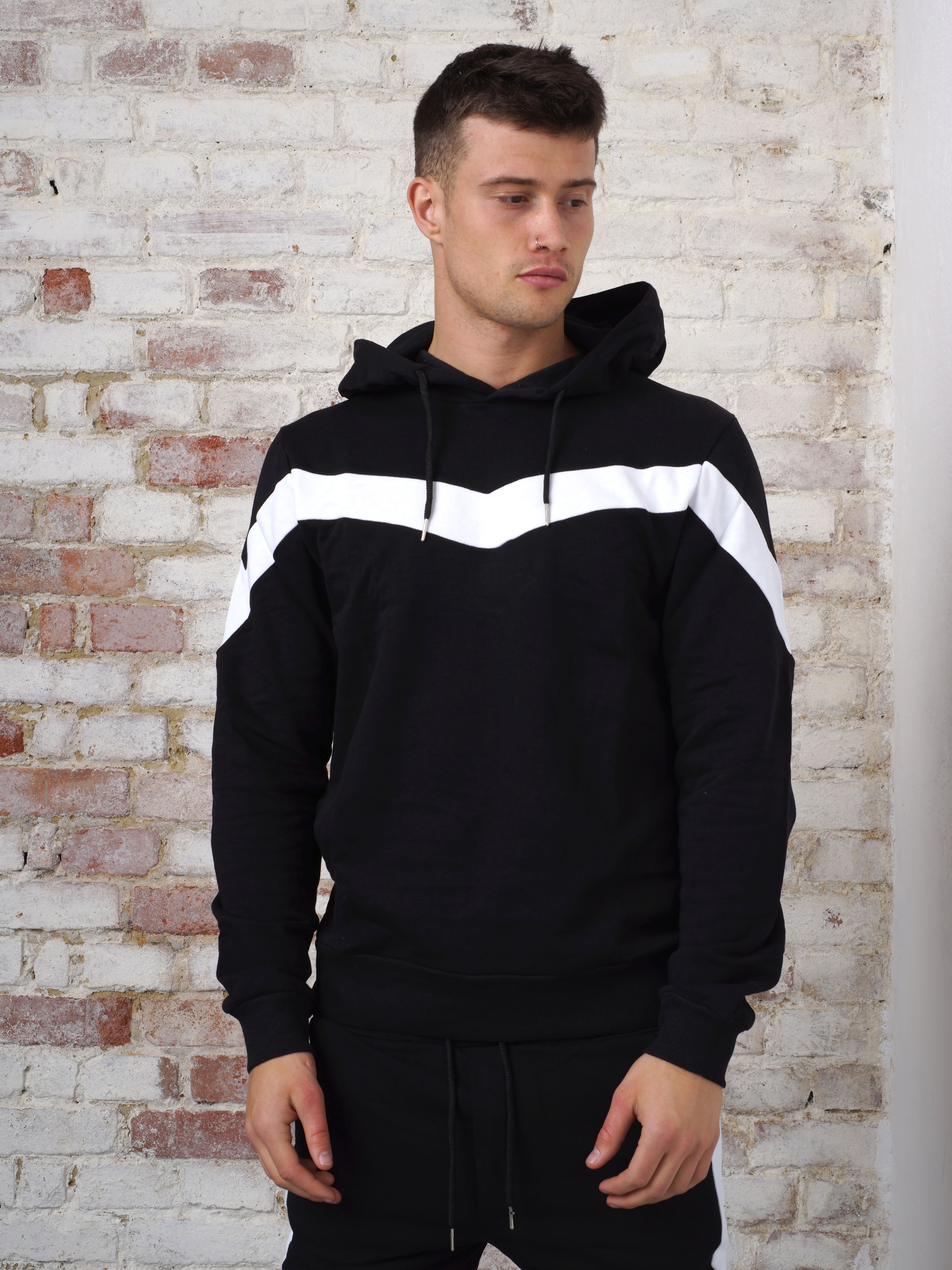 Mikina Worm - čierna Velkost: M