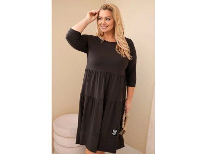 Plussize šaty s volánem hnědé