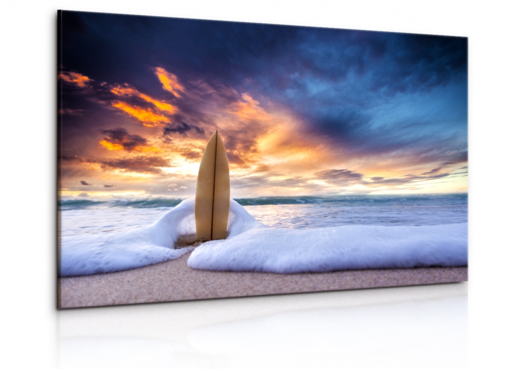 Obraz Surf v písku s malebnou oblohou Velikost: 120x80 cm