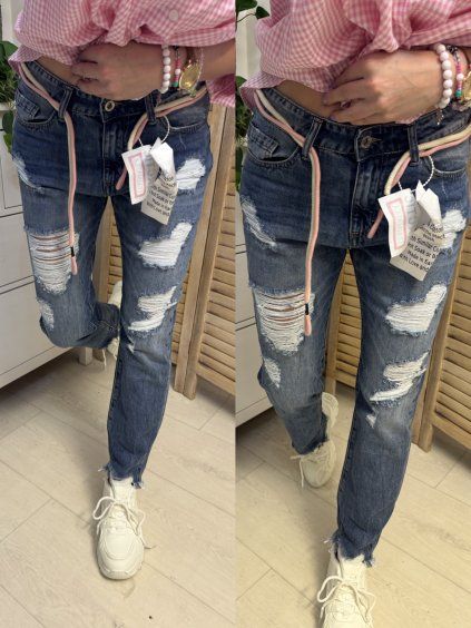 Stylové trhané džíny s páskem