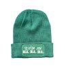 Zimní pletená čepice s nášivkou - zelená