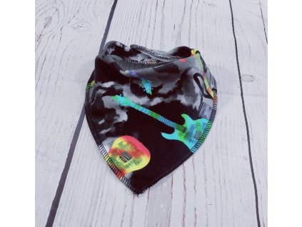 Slintáček s nákrčníkem Yháček, kytary