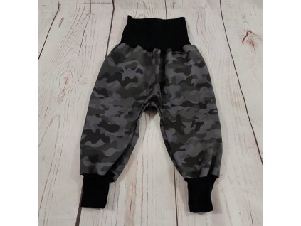 Zimní softshellové kalhoty Yháček, Tmavý maskáč, vel. 98, POSLEDNÍ KUS