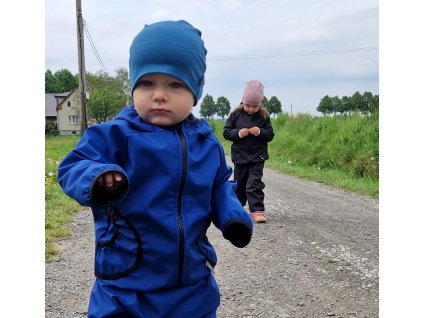 Rostoucí čepička Yháček, Petrolej