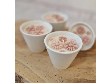 Sójová svíčka AMI LUMEA, Drobné kvítky