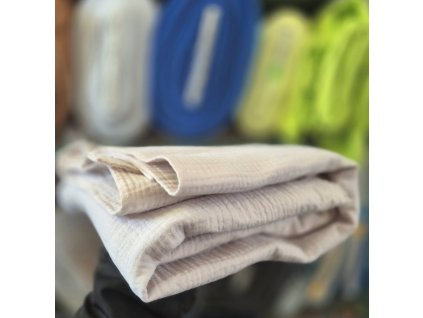 Balíček zbytků V, mušelín, cca 2 metry,