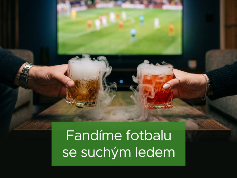 Fandíme fotbalu se suchým ledem