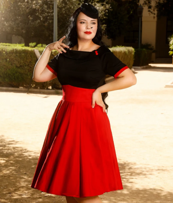 Dolly & Dotty šaty Darlene - Black & Red Velikost: XS (UK 8)