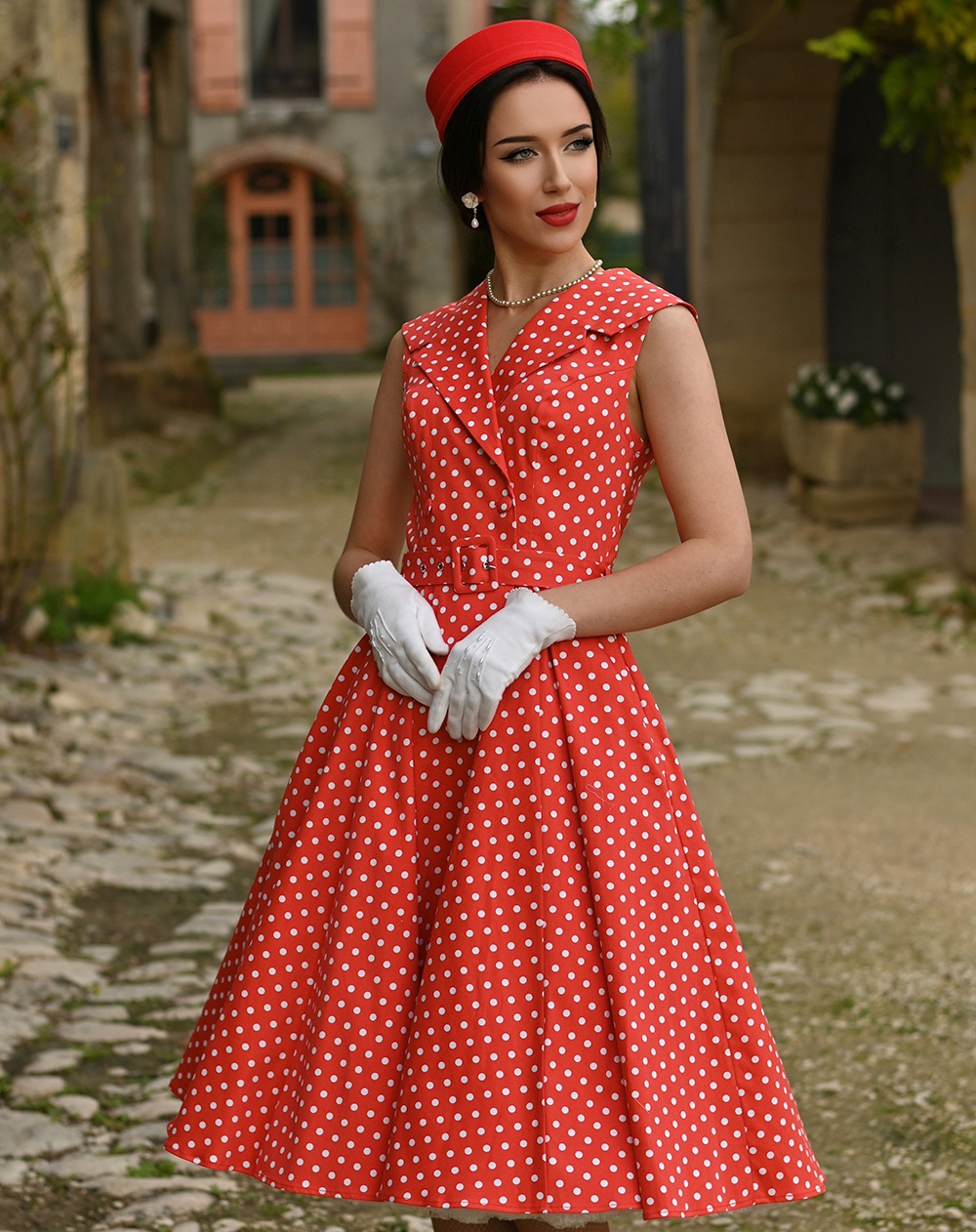 H&R London puntíkované retro šaty Hannah Velikost: 3XL (UK 20)