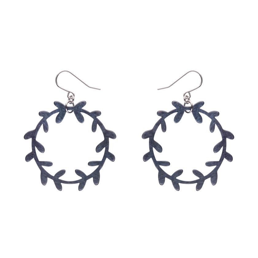 Erstwilder Essentials náušnice Wreath - Navy