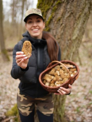 Plný košík kačenky české 😍 Jarní houbaření jede a vy si ho nenechte ujít 🤗 Už brzy velké video na YouTube Šumavská...