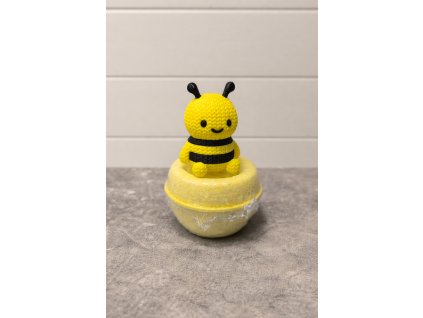 Šumivá bomba včelička