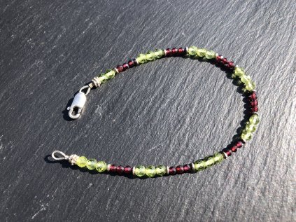 NÁRAMEK PERIDOT A GRANAT