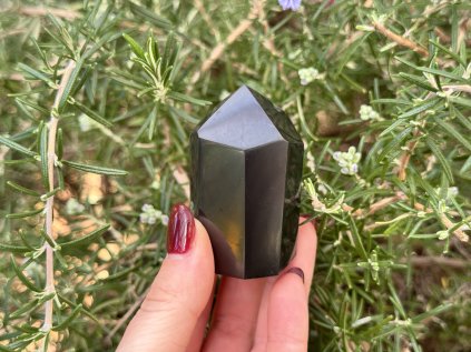 KRYSTAL NEPRAVIDELNÝ 5 CM