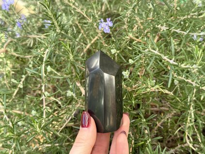 KRYSTAL NEPRAVIDELNÝ 7 CM