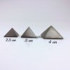 PYRAMIDA 3 CM