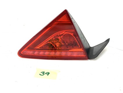 28944 4g8945093 lewe tylne światło led audi a7 wnętrze