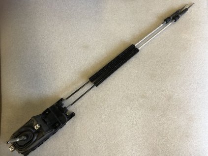 25404 5ta864453a tahlo razeni vw tiguan