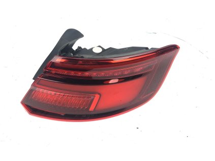 28839 8v4945092 prawe tylne światło led audi a3