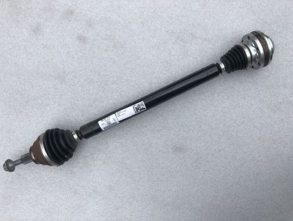 25428 3q0407272c przednia prawa półoś vw tiguan