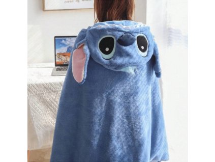 Přikrývka Stitch s kapucí modrá