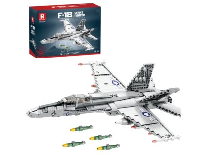 F-18 Strike Fighter – balení a výbava