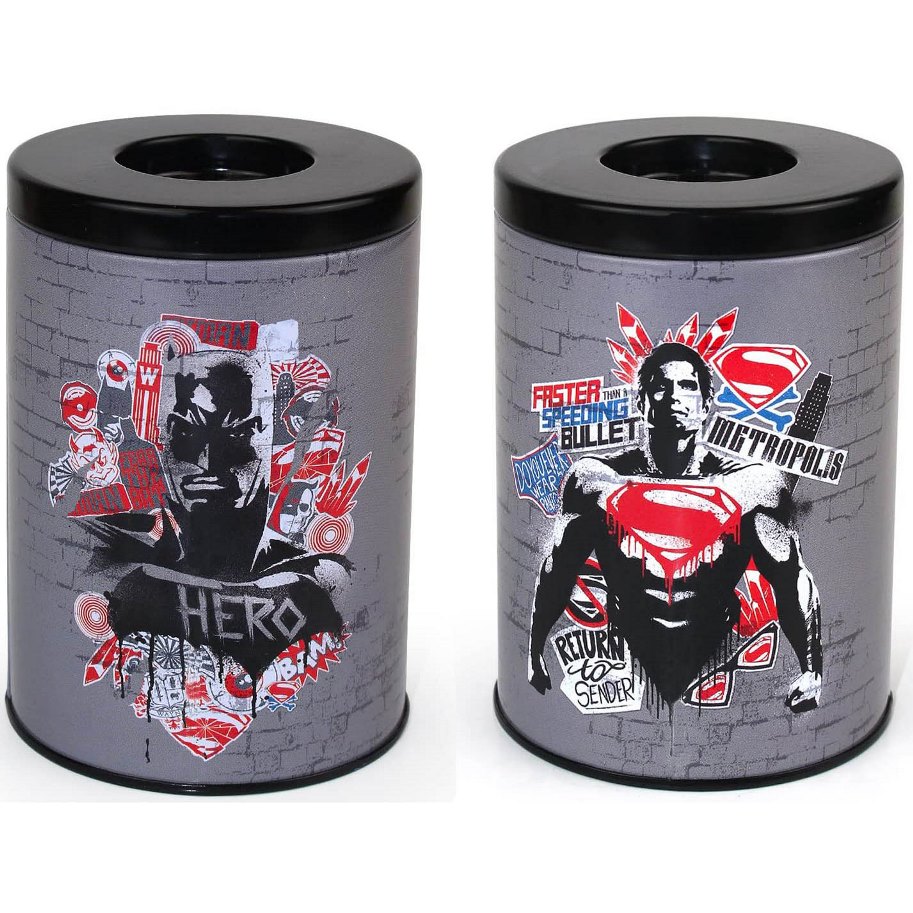 MMmedia Pokladnička Batman vs. Superman kovová