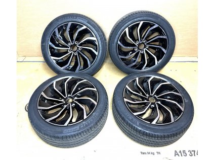 201750 1 5h0601025d sada disku r17 a pneumatik vw golf 8