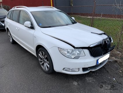 24822 1 skoda superb 2 combi 3t rozprodame na dily