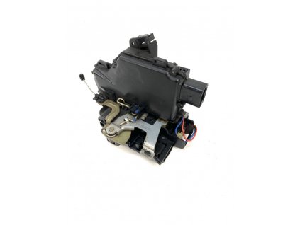 30144 3b1837016c zamek dveri prave predni octavia i