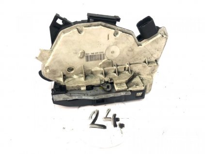 30852 5n0839015a zamek dveri levy zadni