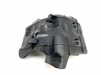 56180 1 4m0103926c kryt motoru 3 0
