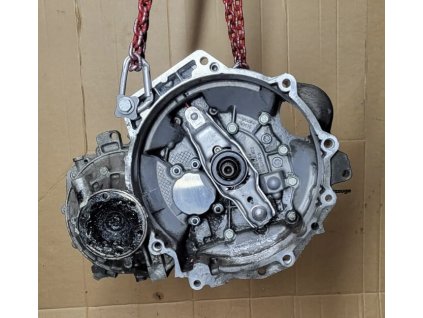 3d15d9e2 c6a5 4fe6 b0c5 89d8514d6aaf