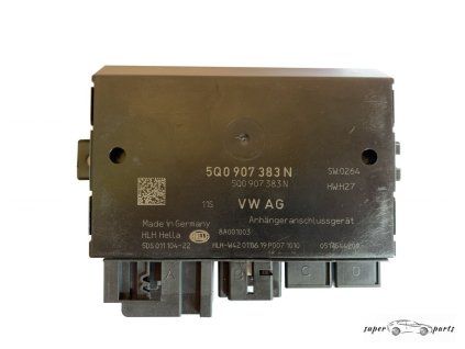 24528 5q0907383n drive unit of the towing device