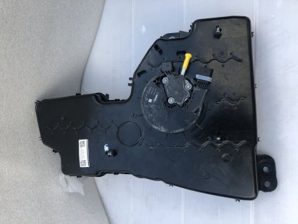 25161 5qf131877h adblue filler with driving unit