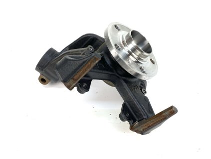 57104 2 6q0407255ac cast iron brick left hub wheel hub