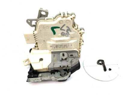 31353 8k0839015c left rear door lock audi