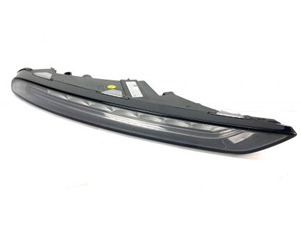 30489 95b941182a additional headlight porsche macan