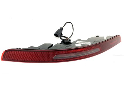 30495 95b945725f porsche macan left rear lamp