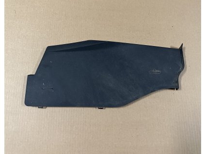 69763 4k1819447 cover audi a6
