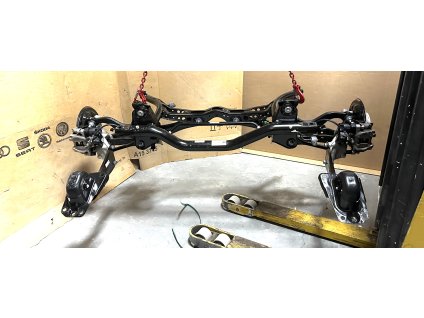 201762 2 5qa505315b rear device vw touran