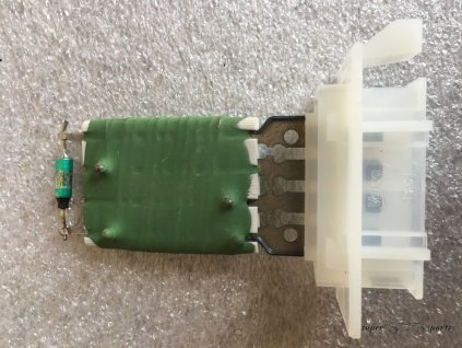 24390 1k0959263a heater front resistance