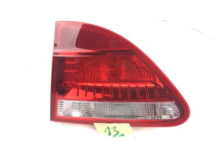 28869 3r5945094b seat exeo right rear light sedan