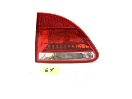 29004 3r5945094b seat exeo right rear light sedan