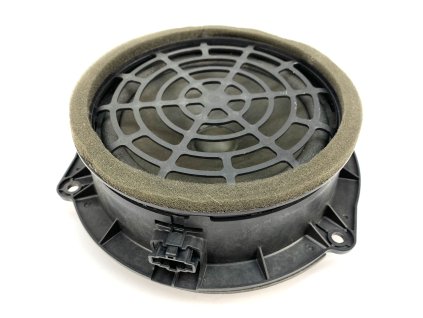 55694 4g1035411 rear bass speaker audi