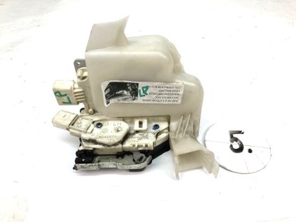 31341 4g1837015 left front door lock audi