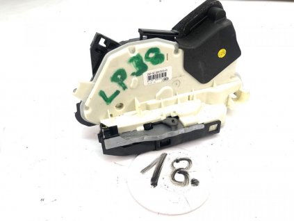 30834 5e1837015a left front door lock