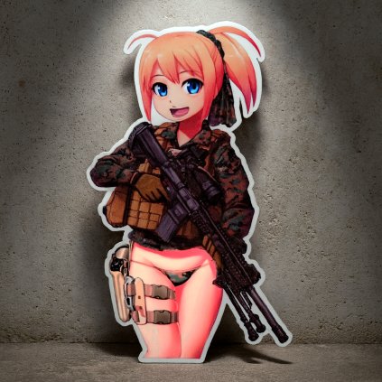 Anime samolepka na auto – dívka se zbraní, vinyl 10×16 cm